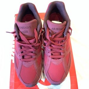 Nike Air Pegasus Racer